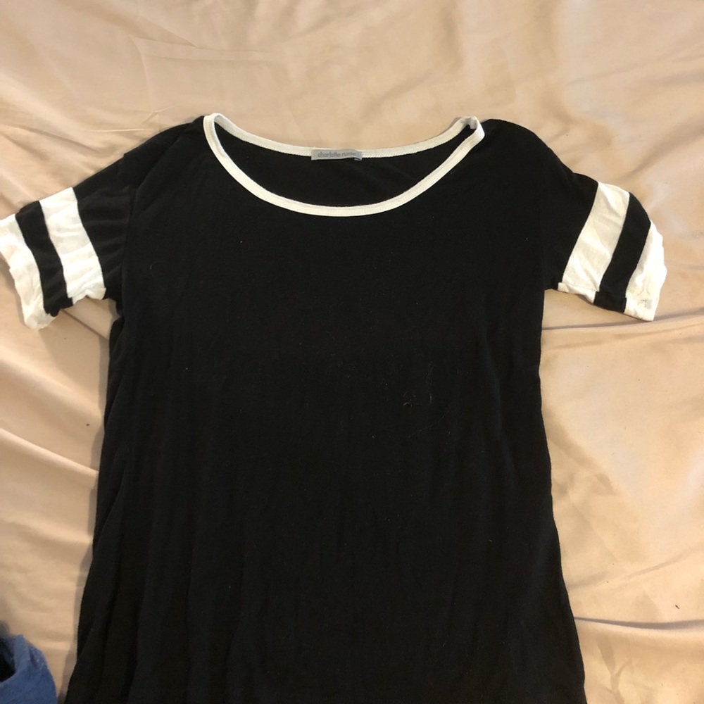 charlotte rousse tee